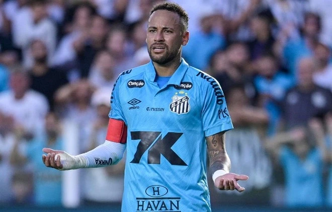 Nêu bật sự kiện gây tranh cãi trong trận đấu PSG vs Marseille